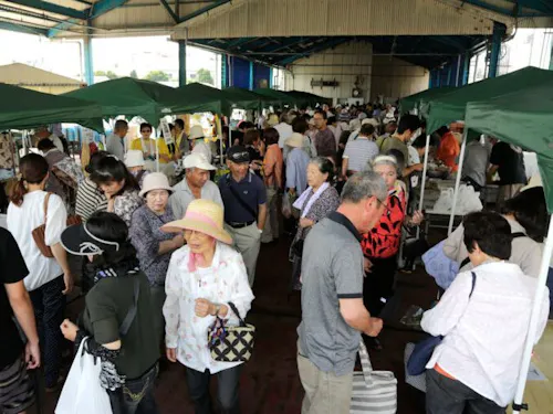 【8月7日(金)~8日(土)開催】町内の市場でお買い物&料理会