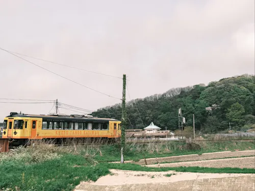 丹後鉄道、1両編成も。自然が多い場所ならではのホッとする景色が広がります