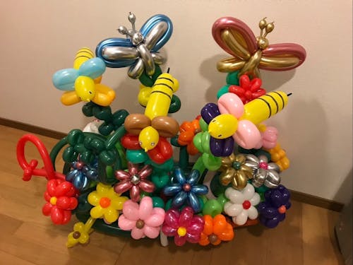 一緒につくることができるバルーンアートのワークショップ