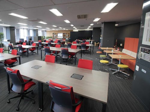 職場フロア写真