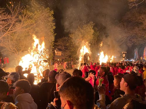 まつりのクライマックス、奉火の様子。製作の過程を知ると特に感慨深い瞬間です