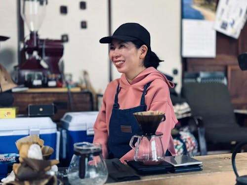 市内の古民家レストランでの出張カフェの様子