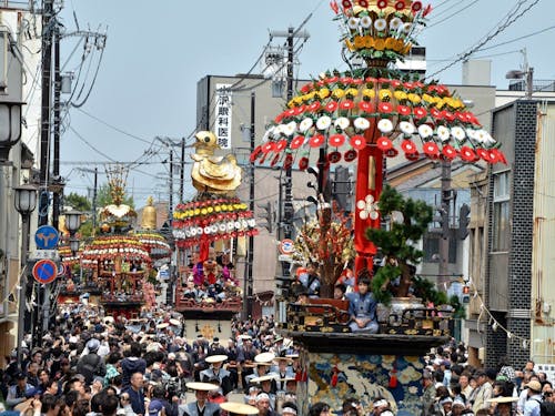 高岡御車山祭