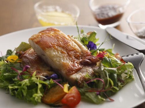 ブランド鶏を使ったご当地グルメ