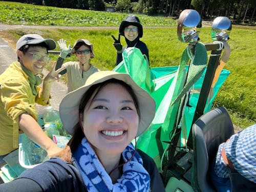 複業の一コマ(花ハス収穫)