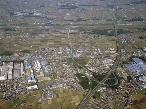 名神八日市IC付近の工場群