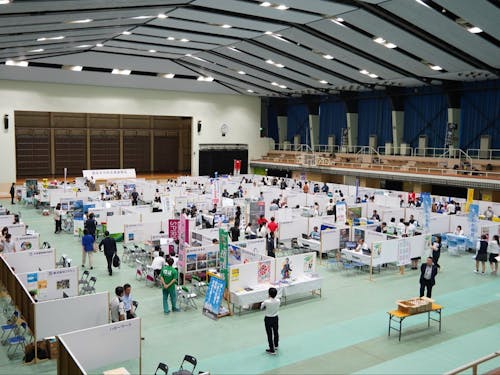 昨年度も多くの企業さんが出展してくださいました！