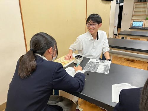 生徒一人ひとりに寄り添った指導をします。