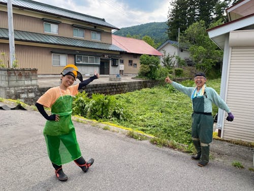 地区での草刈り作業（湊地区）