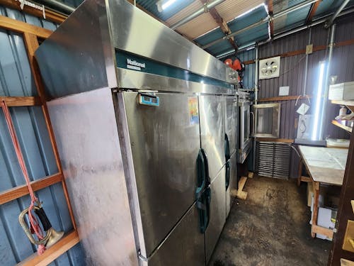 大型冷蔵庫完備！