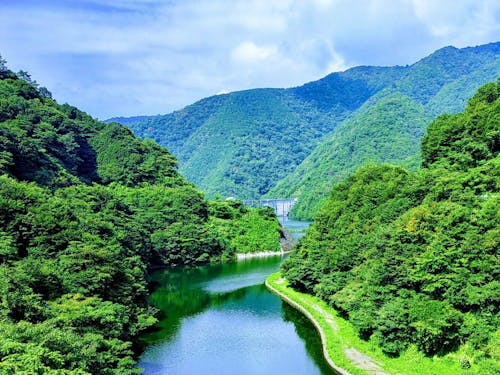 びわ湖の水を支える姉川ダム