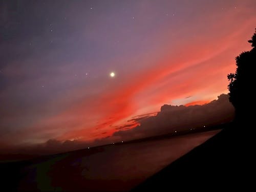 石垣島の夕暮れ