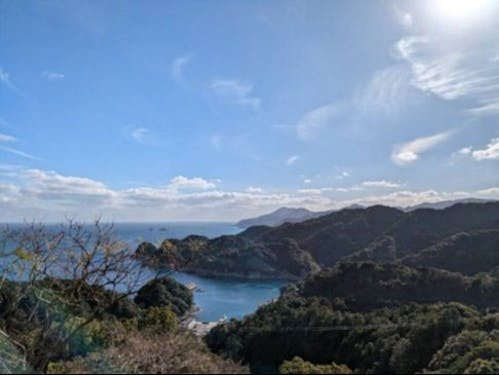 様々な表情を見せる海