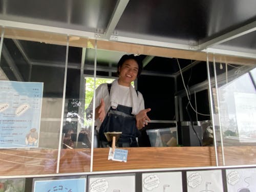 任期中に情報発信を担当していた協力隊OBの森岡さん