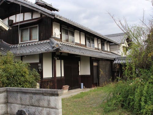 玄関前の十分なスペース