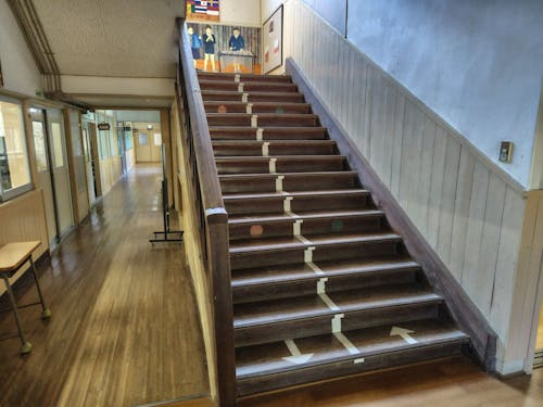 校舎内も当時の姿が残っています