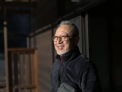 畑を管理する反町さん