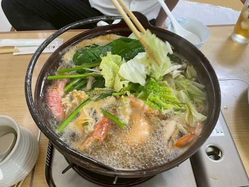 自慢のちゃんこはこちら！