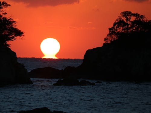 幸運の夕日「だるま夕日」