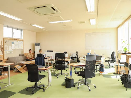 「コミット」の横にある「きよラボ」。現協力隊の事務所です