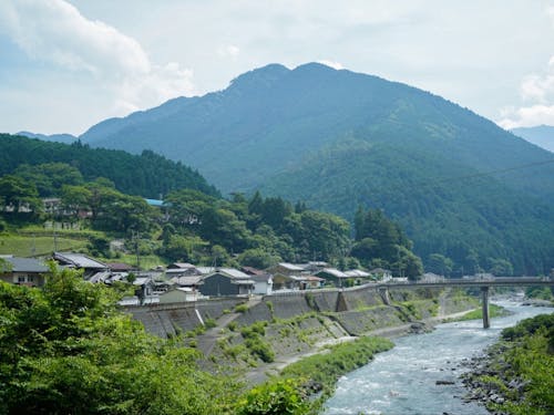 一つひとつのお家にストーリーがあります。人に、空き家に、想いに寄り添っていく。