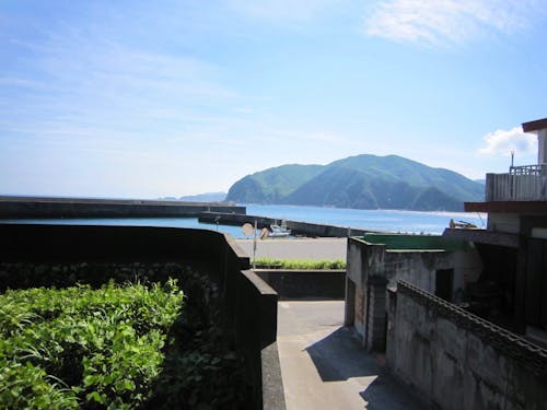 浜尻住宅からの眺め。すぐそこには砂浜が広がり、さながらプライベートビーチ!