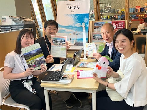 日野町役場のみなさん。地域の方の顔が見えるのも日野町の良さの一つです!