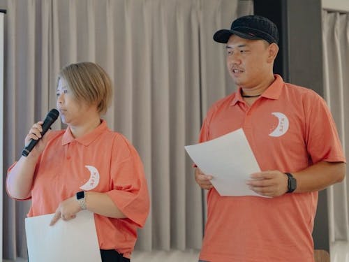 高橋拓磨さん・紗矢香さん(愛荘ストロベリーLab.)