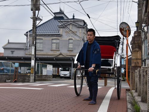 人力車が走るまち、城西