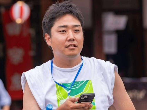 ㈱Wakka Agriの細谷啓太さん。伊那谷に移住し農業と村づくりに取組みます