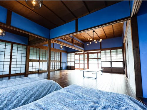 きれいな一棟貸しの宿がたくさんあります!写真は、ゲストハウス「箱家」