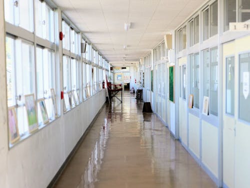 廃校を活用したサテライトオフィス