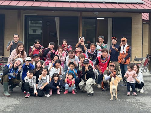 「みんなで待っとるけんね!」