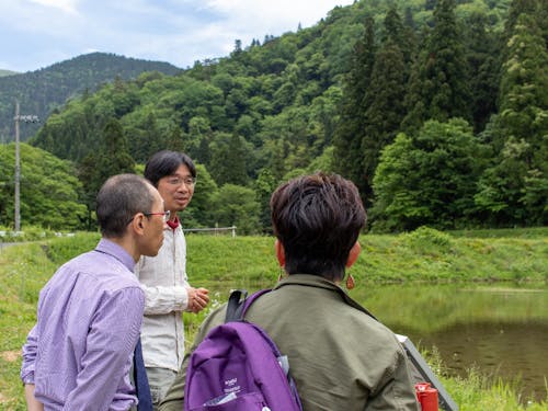 地域について説明するコーディネーターの藤田さん