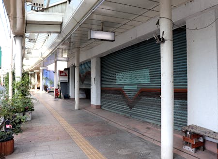 店舗予定地(シャッター部分)