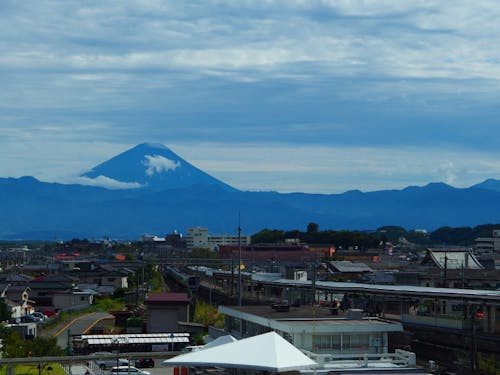 韮崎駅からの富士山