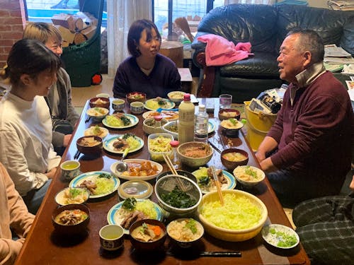 歩いているとご飯食べていけと誘われるくらい町の方とも距離が近い