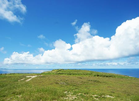 島の最西端マハナ展望台からの絶景