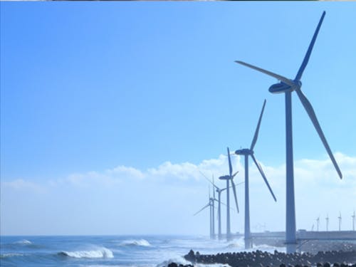 海岸線の風車群