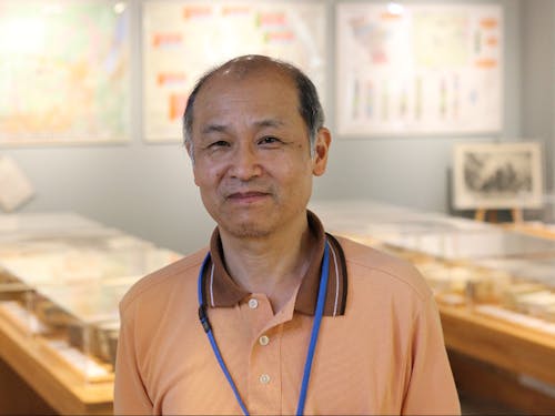 天然砥石館の館長 上野大成さん