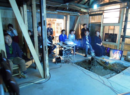 定期的に上映会を開催している「富士吉田に映画館をつくる会」