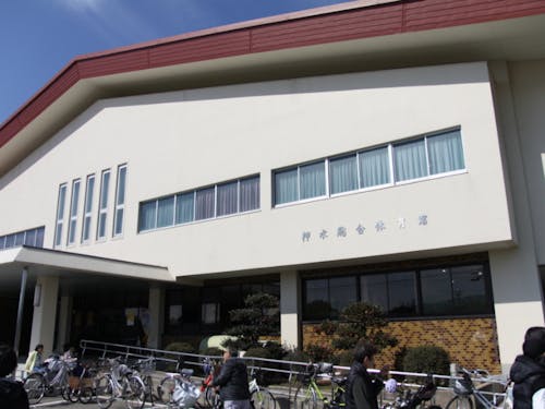 NPOの本拠地（宝達志水総合体育館）