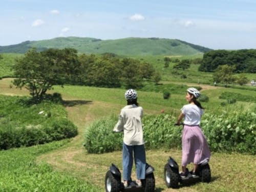 秋吉台をセグウェイで駆け巡る人気のアクティビティ!「セグウェイツアーin秋吉台」