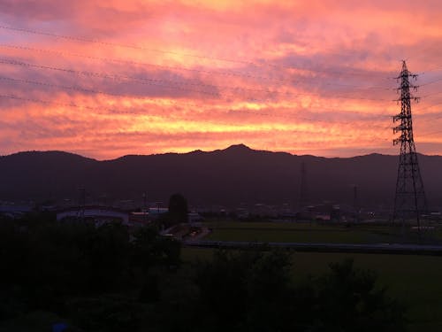 赤く染まる空（三豊市豊中町）