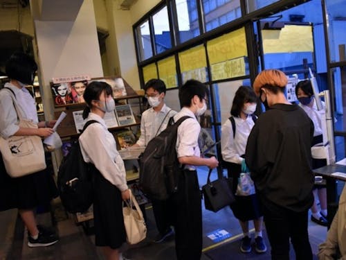 芸術文化観光専門職大学や地元高校に通う学生スタッフも活躍しています!