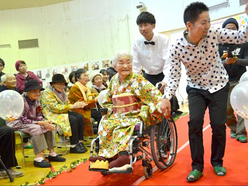 みんなでおしゃれをしてファッションショーを開催することだってあります。