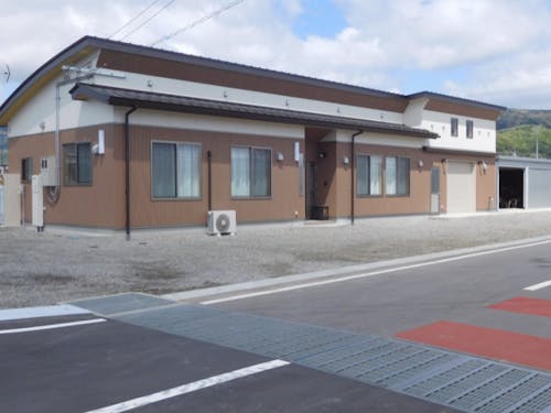 研修・管理施設外観