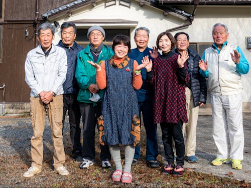 棚田の美しい景観を守るため。あの手この手で、10年以上も努力を続けてきた熱い仲間たちがいる地域 です。その志を次世代に繋げたい!