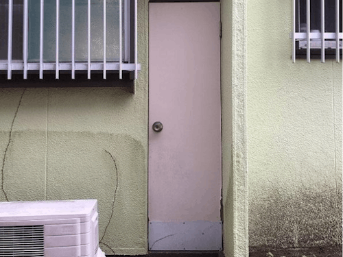 なかなか狭い玄関