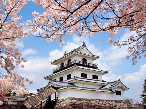 まちのシンボルである白石城